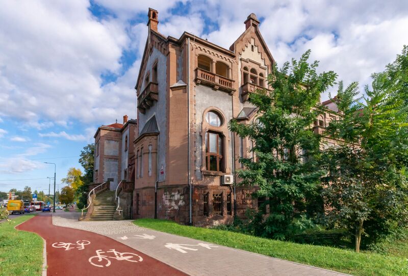Plik:Sosnowiec Ostra Górka ul. Biała1030.jpg